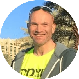 אריק ביקורת